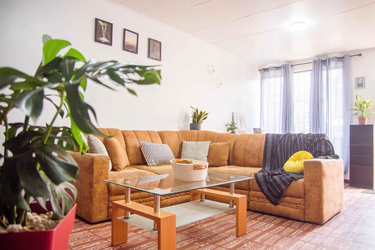 5 Min From The Airport - Perfect Stop Alajuela Buitenkant foto